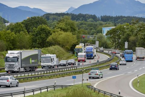 Verkehr auf einer Autobahn