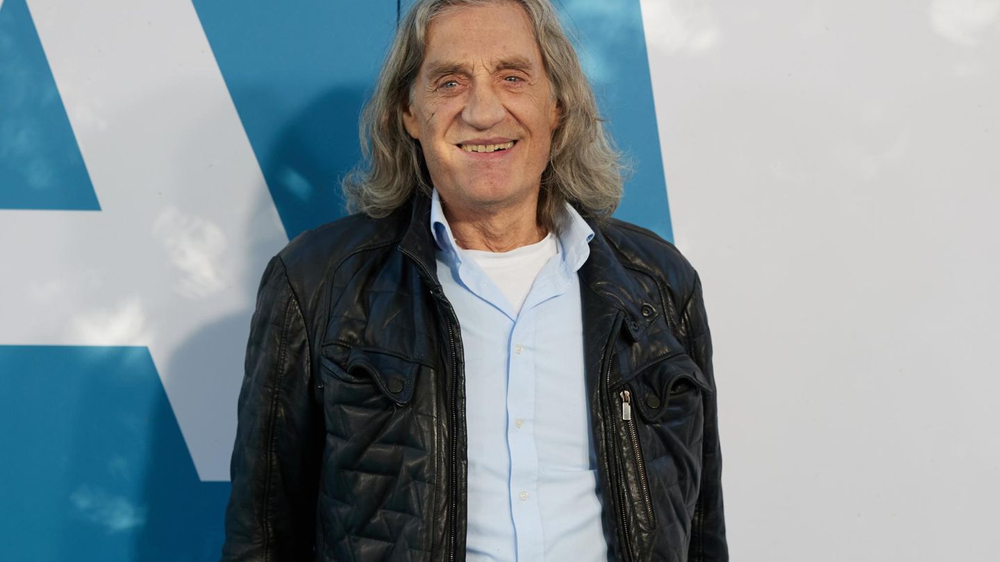Der Schauspieler Winfried Glatzeder 2024 in Berlin