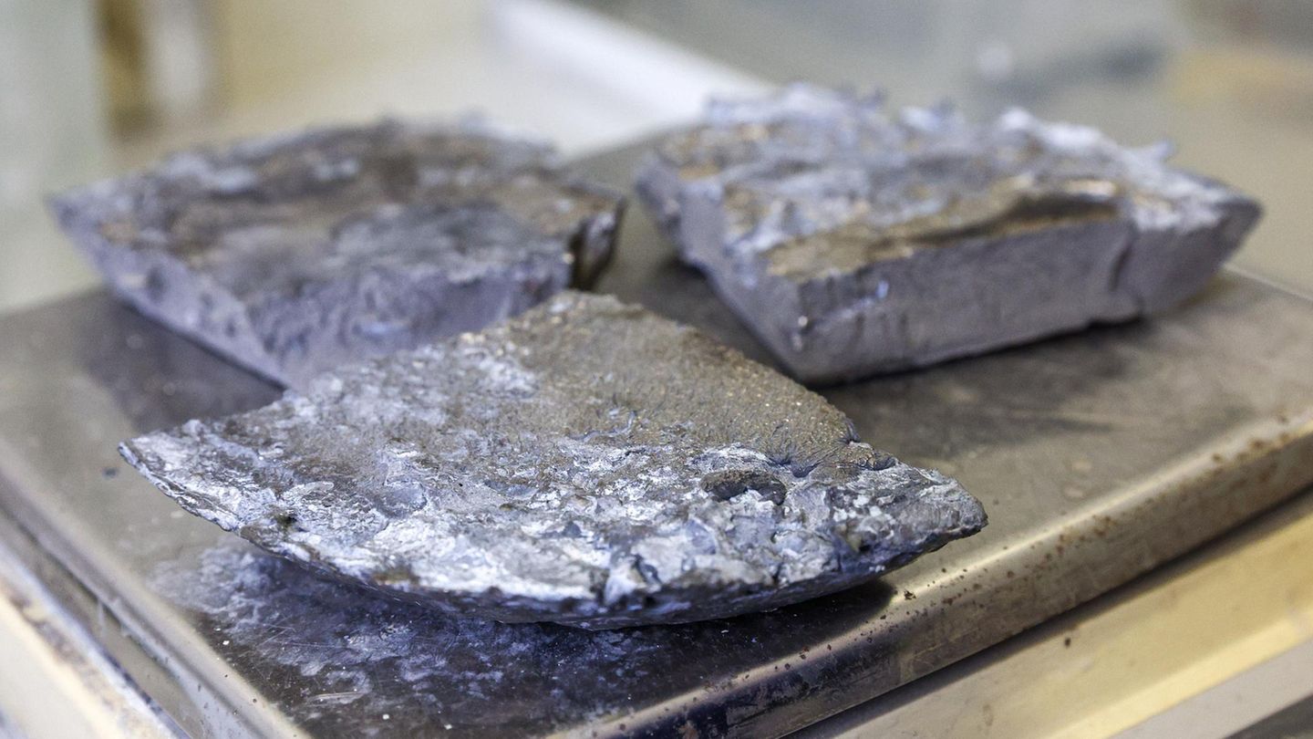 Rare earth: Germany depends on China