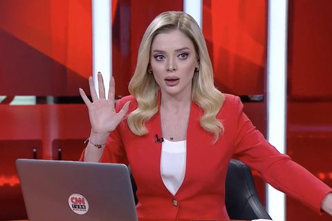 Live im TV: Erdbeben unterbricht Sendung in der Türkei