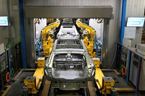 Produktion in Autofabrik