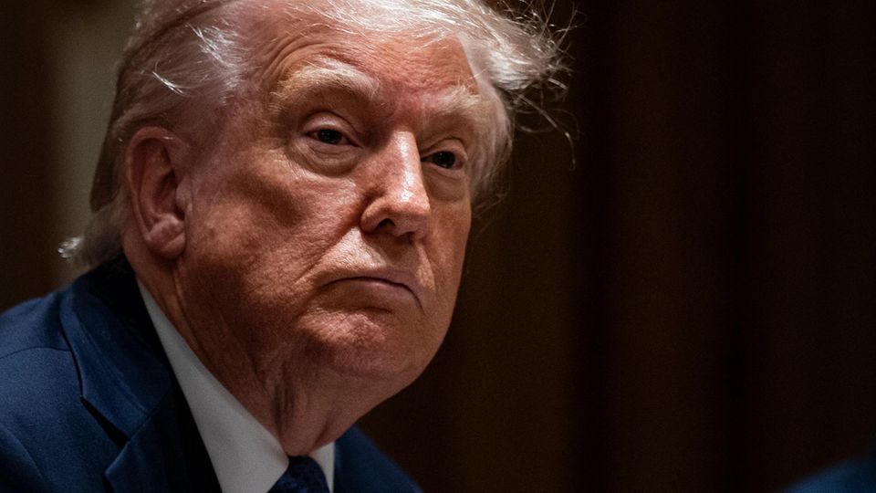 "Wladimir, Stopp!": US-Präsident Trump kritisiert Putin für Angriffe auf Kiew US-Präsident Donald Trump