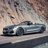 BMW 8er Cabrio  Beim BMW 8er Cabrio heißt es: schnell sein, denn das elegante und sportliche Luxuscabrio, auch als Coupé und viertüriges Gran Coupé erhältlich, verschwindet noch 2025 aus dem Programm. Schon die Basisversion des BMW 840i Cabrio (ab 116.000 Euro) mit 333 PS starkem Reihensechszylinder begeistert bis zu vier Insassen, die sich bei flotter Fahrt den Wind um die Nase wehen lassen