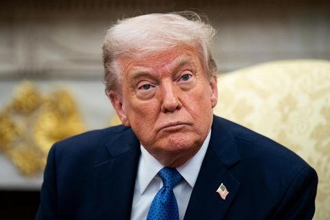 Donald Trump bei einem Treffen mit dem norwegischen Premier-Minister Jonas Gahr Store im Oval Office