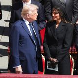 ... sein Nachfolger Donald Trump mit Ehefrau Melania ...