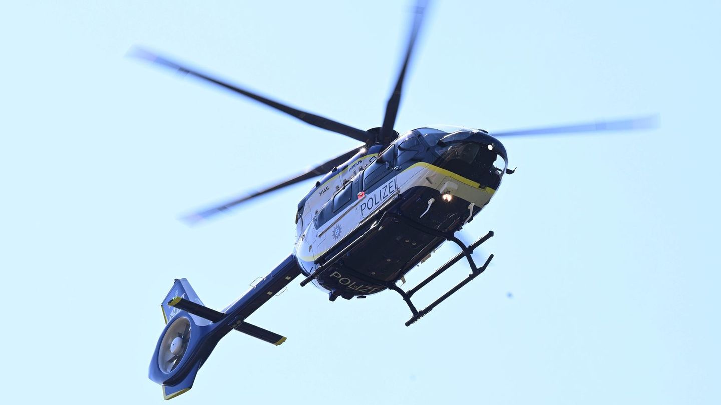 Polizeihubschrauber in der Luft