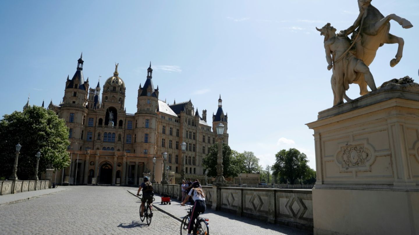 Schweriner Schloss, das den Landtag beherbergt