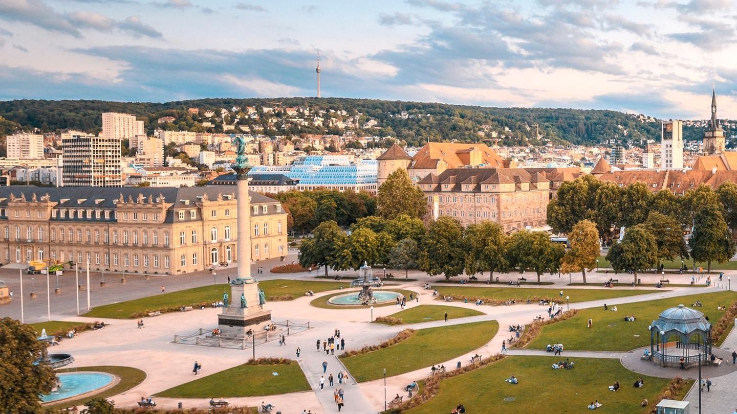 Schlossplatz im Stuttgarter Zentrum Schlossplatz im Stuttgarter Zentrum
