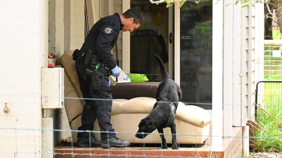 Nach dem Vorfall untersuchte die Polizei das Grundstück von Erin P. in Australien