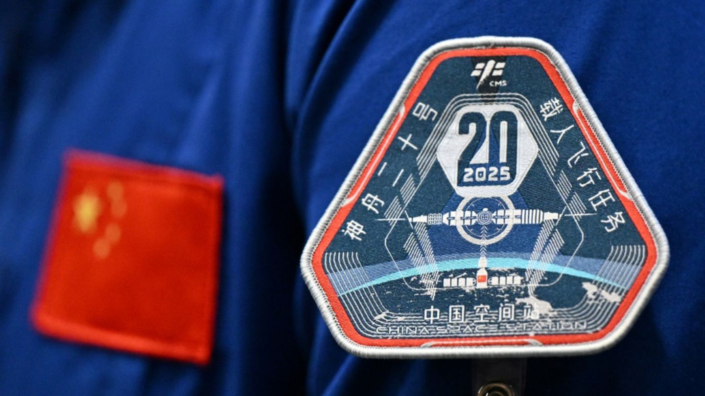 Uniform der chinesischen Raumfahrtbehörde