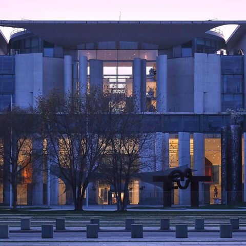Die Kanzlerwahl soll am 6. Mai stattfinden (im Bild: das Bundeskanzleramt in Berlin)