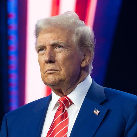 Donald Trump wants to lead America to old sizes again - and falls into the chaos     