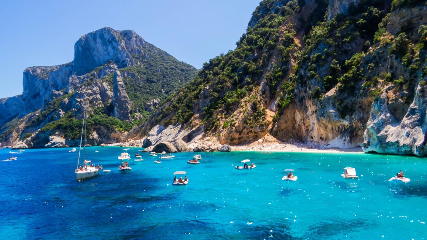 Die Nummer eins unter den „50 besten Stränden“: Cala Goloritze auf Sardinien, Italien