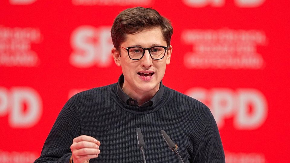 Der Juso-Vorsitzende Philipp Türmer sieht die AfD als "eine Bedrohung für Staat und Gesellschaft
