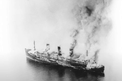 Ende der Cap Arcona: Als britische Bomben KZ-Häftlinge trafen