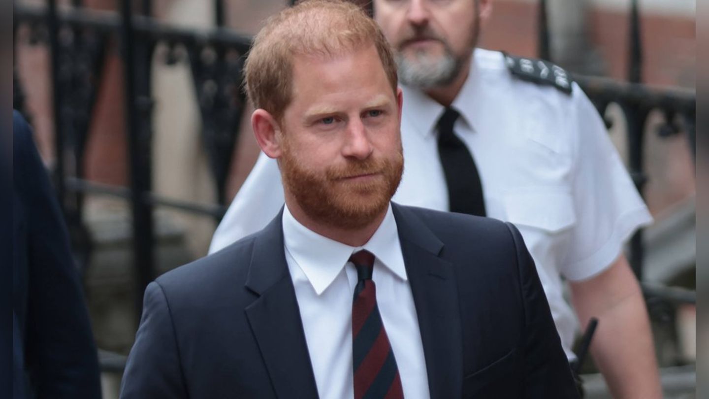 Prince Harry: Palace reacts to an explosive interview