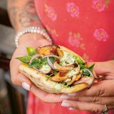 Pilz-Döner mit grüner Kräutersoße