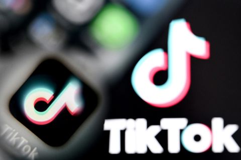 Tiktok-Logo auf Smartphone