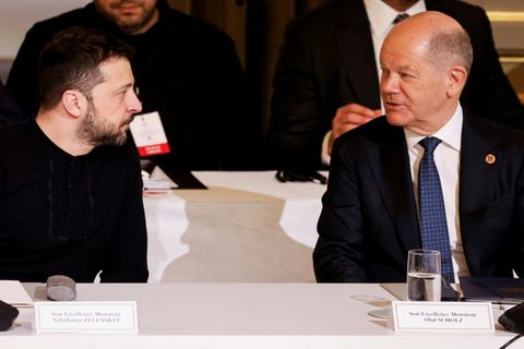 Selenskyj und Scholz in Paris im März 2025