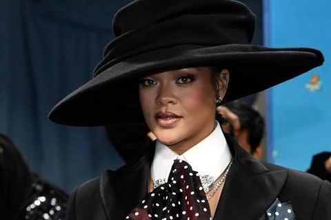 Rihanna mit Hut bei der Met-Gala