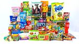 Extreme Candy: Viele bunte Tüten stehen zusammen