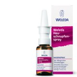 Wer auf medizinische Bestandteile verzichten möchte, findet in Alternativen wie dem Heuschnupfenspray von Weleda eine Alternative. Es enthält neben Wasser lediglich Auszüge aus Quitte und Zitrone sowie Kochsalz zum Isotonisieren des Nasensprays.   