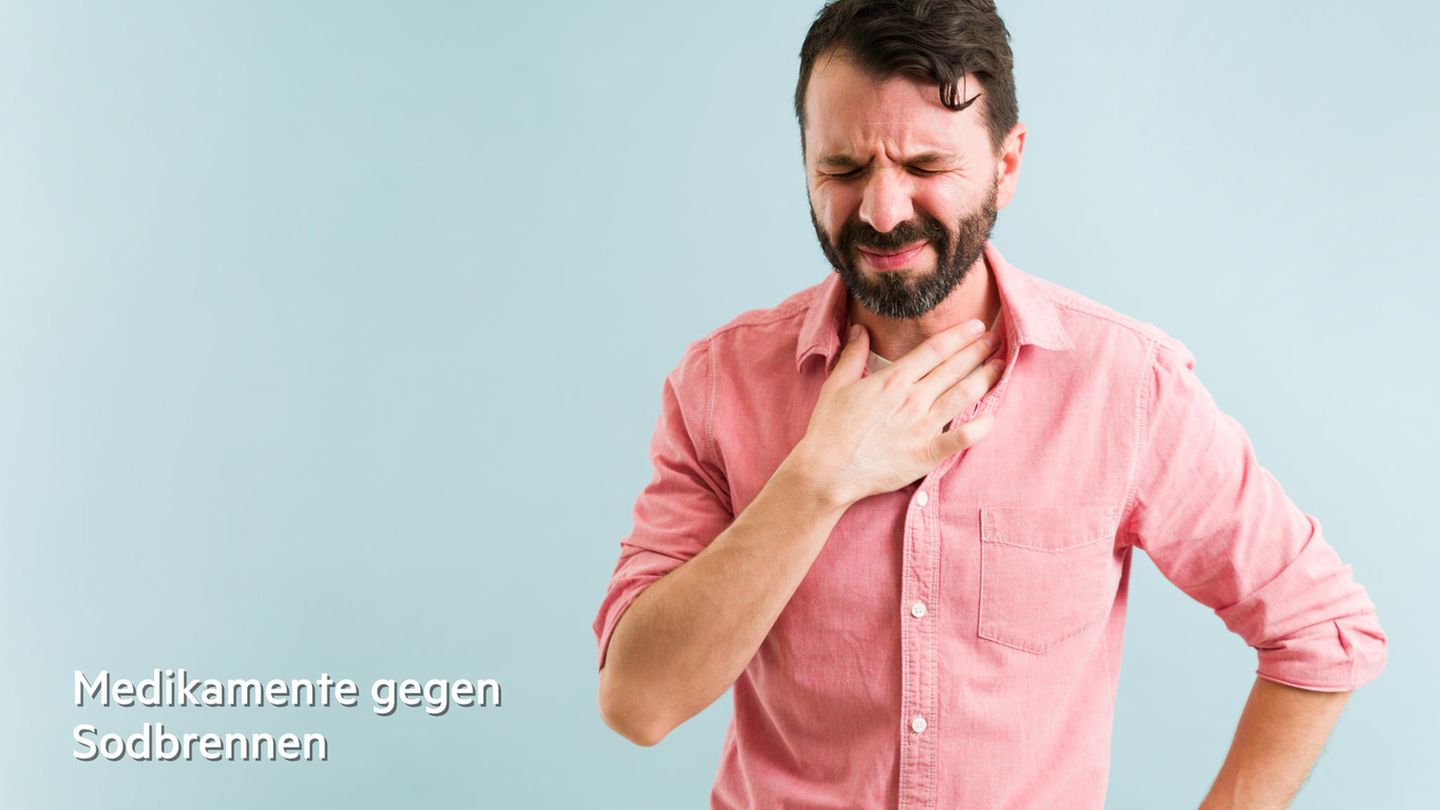 Die Antazida Hydrotalcit und Magaldrat helfen bei Sodbrennen, indem sie überschüssige Magensäure binden. Die Wirkung tritt schnell ein, hält aber nur kurz an. Ohne Unterbrechung maximal zwei Wochen ohne Rücksprache mit einem Arzt anwenden. Wechselwirkungen mit anderen Medikamenten beachten. Kinder unter zwölf Jahren sollten die Mittel nur nach Rücksprache mit einem Arzt einnehmen. 