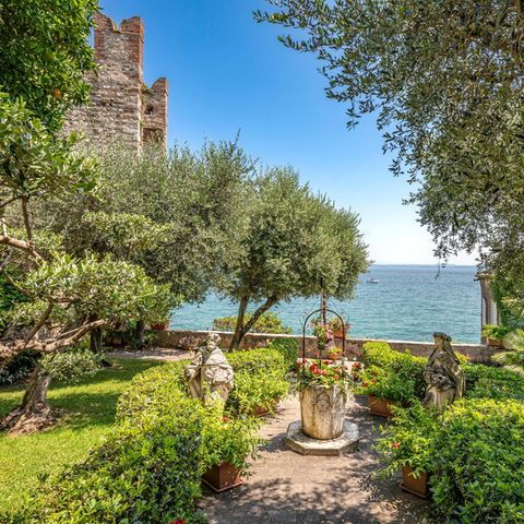 Sirmione Gardasee Reiseziel