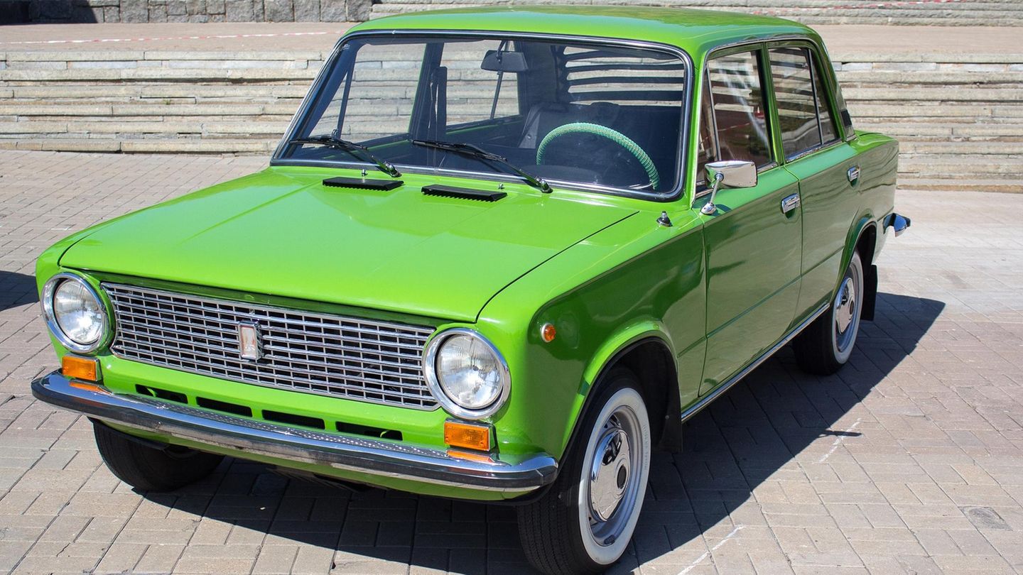 East Goldtimers: These were the iconic cars of the GDR