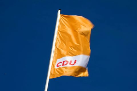 Fahne mit CDU-Logo