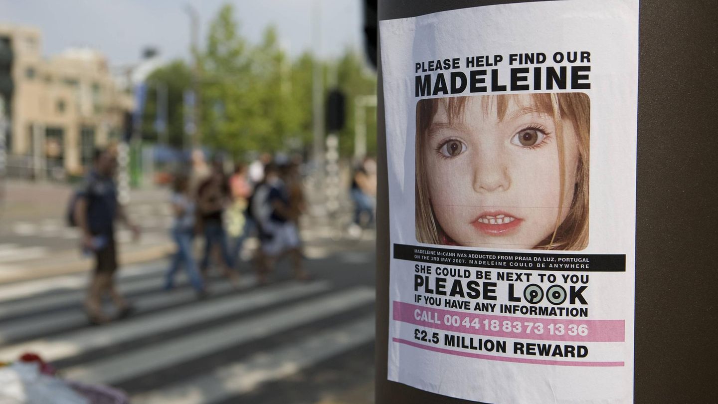 Suchplakat für verschwundene Madeleine "Maddie" McCann