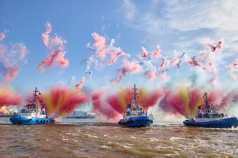 Das traditionelle Schlepperballett beim Hafengeburtstag