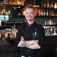 „In Frankreich oder den USA ist man bereit, für Qualität zu zahlen“ – André Pintz über die deutsche Geiz-ist-geil-Mentalität bei Cocktails und warum das dem Handwerk schadet