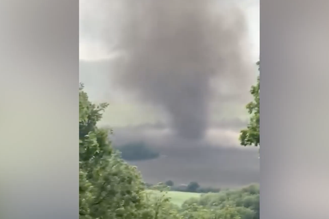 Tornado verwüstet beliebtes Reiseziel in Rumänien