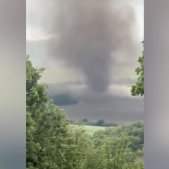 Tornado verwüstet beliebtes Reiseziel in Rumänien