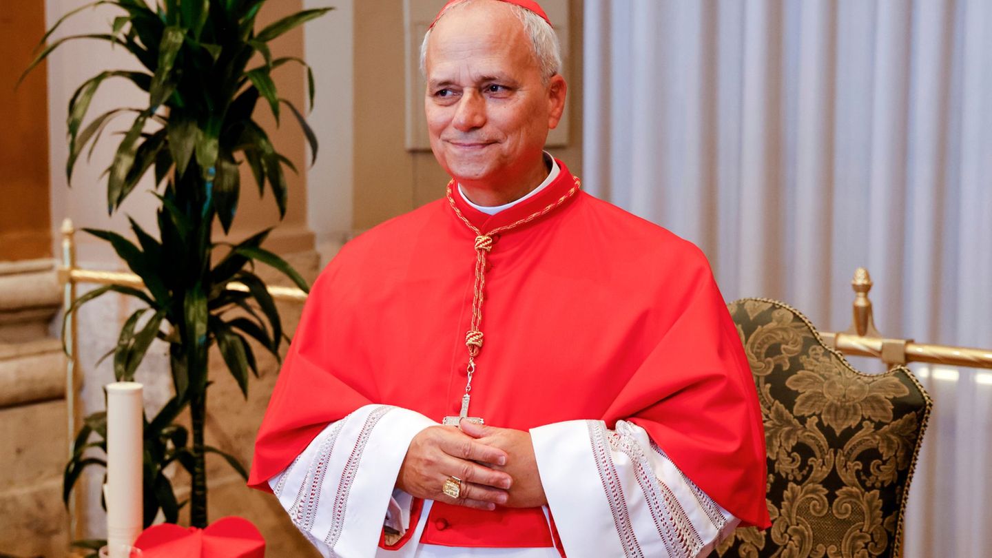 Catholic Church: The new Pope Robert Francis Prevost from the USA