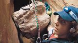 Unfal überlebt: Aron Ralston in einer Schlucht