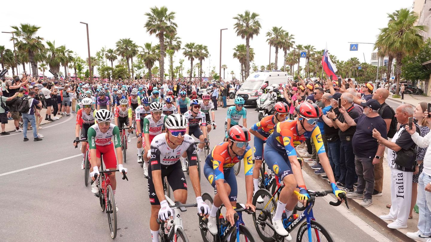 Cycling: “Grande Partenza” in Albania: Pedersen wins Giro start