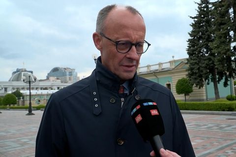 Merz in Kiew: "Große Chance, diesen Krieg jetzt gemeinsam zu beenden"