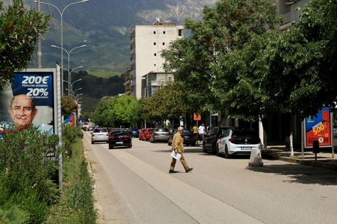 Wahlwerbung in Albanien