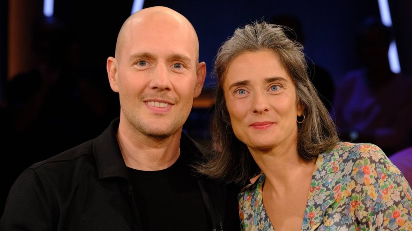 Oli.p and wife Pauline Petszokat: Back to life after your brain tumor surgery