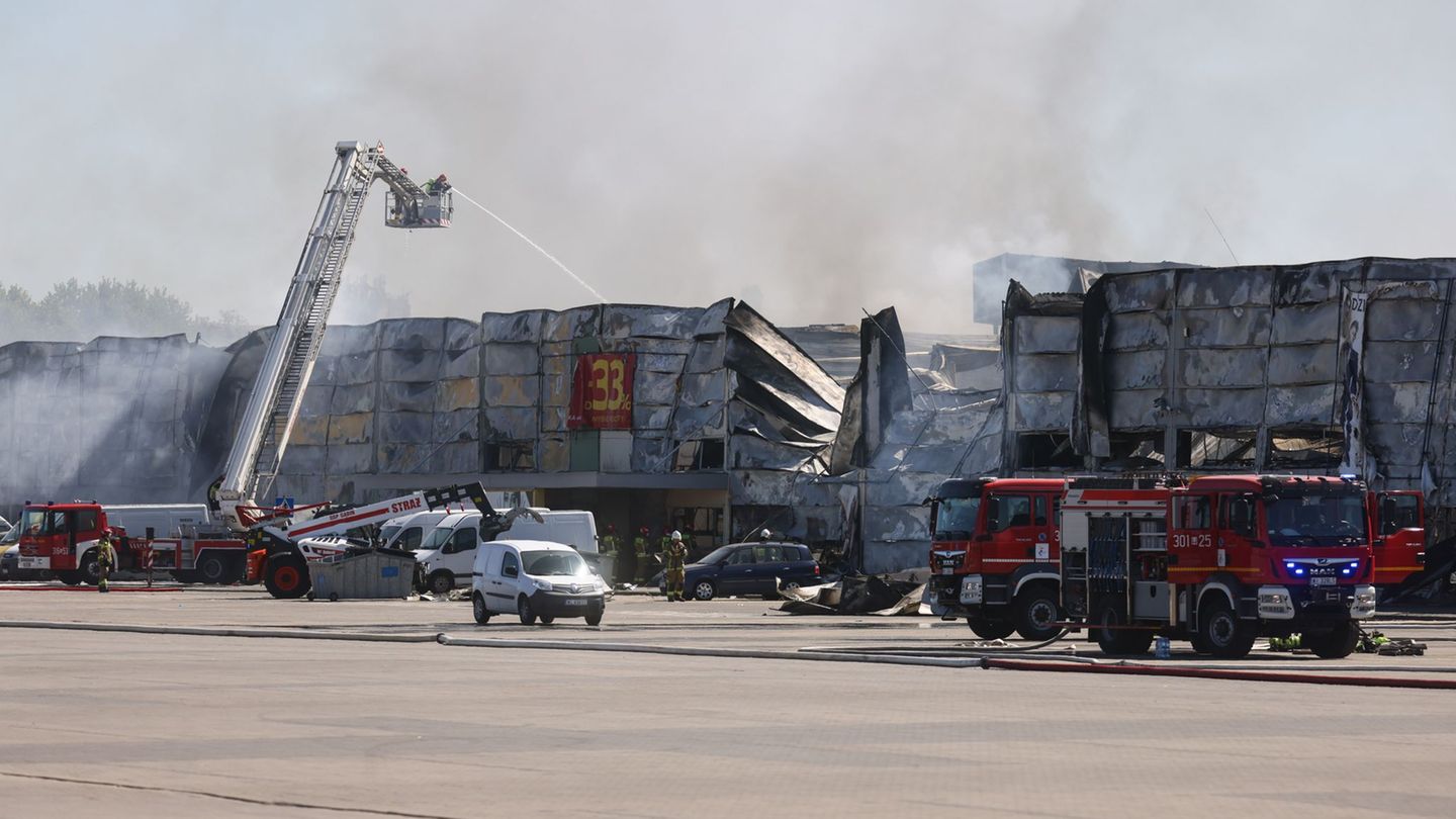 Secret services: Poland: Russia responsible for fire in shopping center