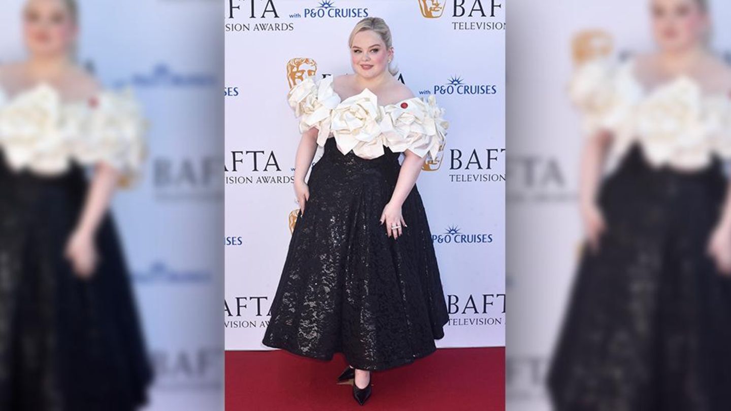 Nicola Coughlan attracts everyone’s attention at BAFTA TV Awards
