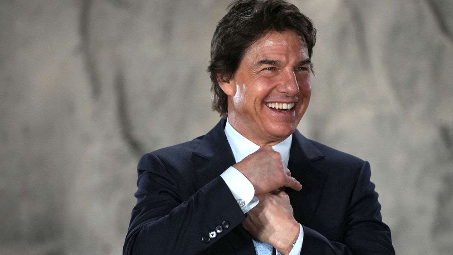 People: Tom Cruise: Got “Rain Man” role thanks to stubborn sister