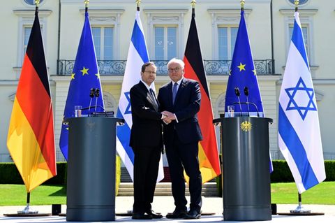 Herzog (l.) und Steinmeier