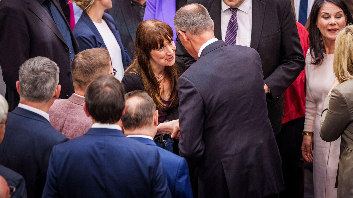 Kooperationsverbot nach links: Warum diese CDU-Debatte auch die Brandmauer einreißen kann