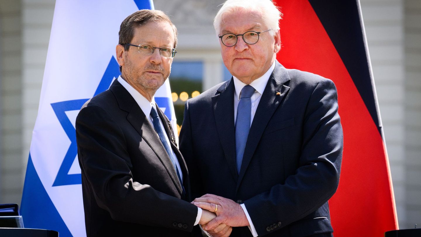 Relationships with Israel: German-Israeli anniversary in the shadow of the Gaza War