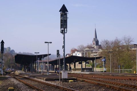 Die Tat ereignete sich am Bahnhof Bad Kreuznach