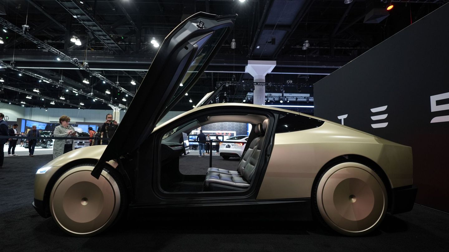 Self-driving cars: US traffic authority has many questions about Musk’s Robotaxi plans