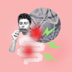 Bauchschmerz: Junger Mann mit Darmproblemen verzehrt Pizza